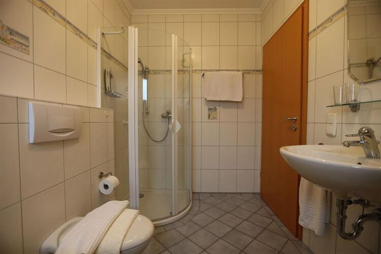 Holiday Flat With Idyllic Garden In Daun Ngoại thất bức ảnh