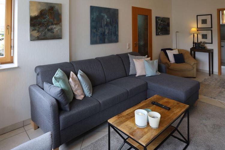 Holiday Flat With Idyllic Garden In Daun Ngoại thất bức ảnh
