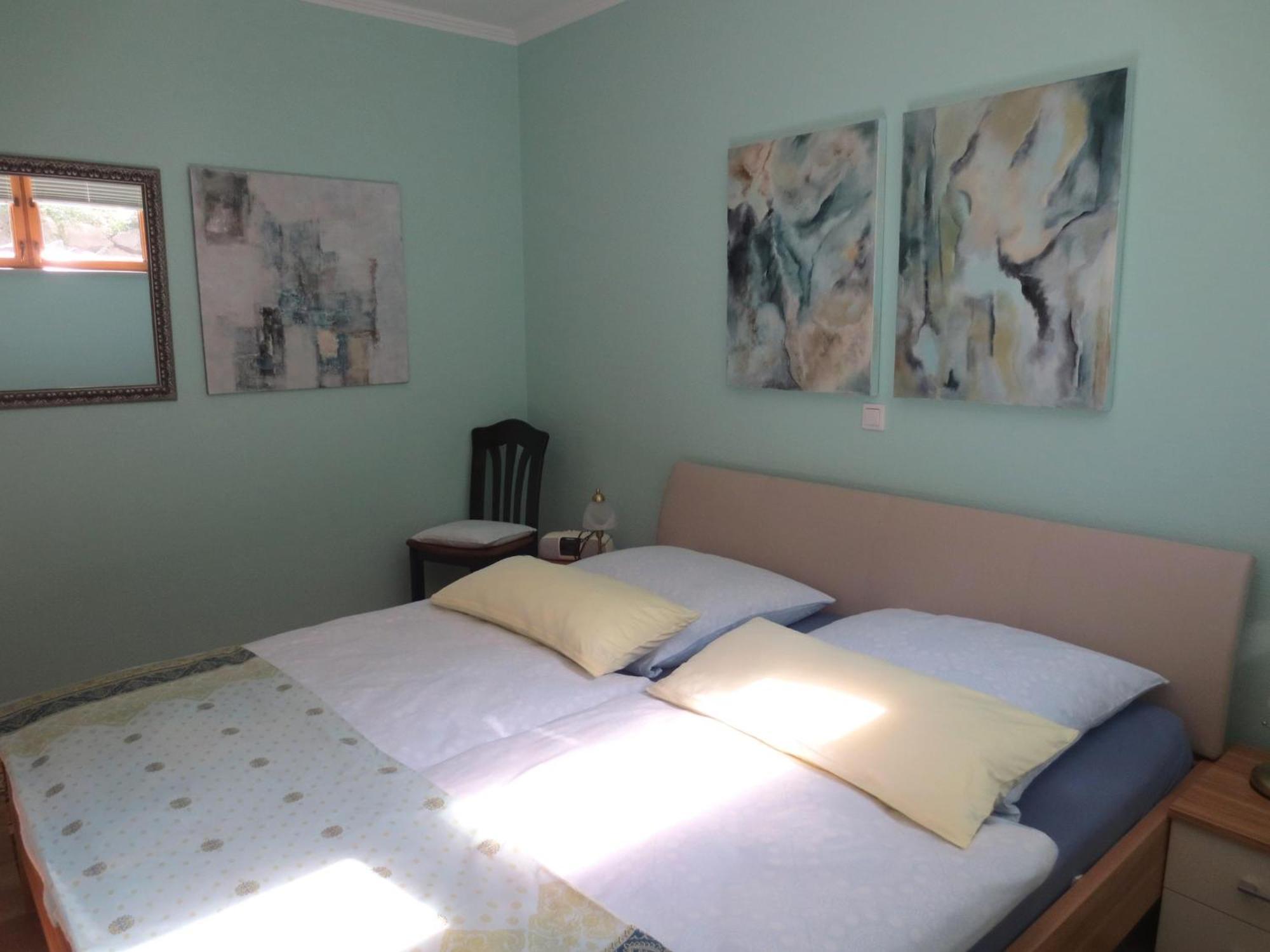 Holiday Flat With Idyllic Garden In Daun Ngoại thất bức ảnh