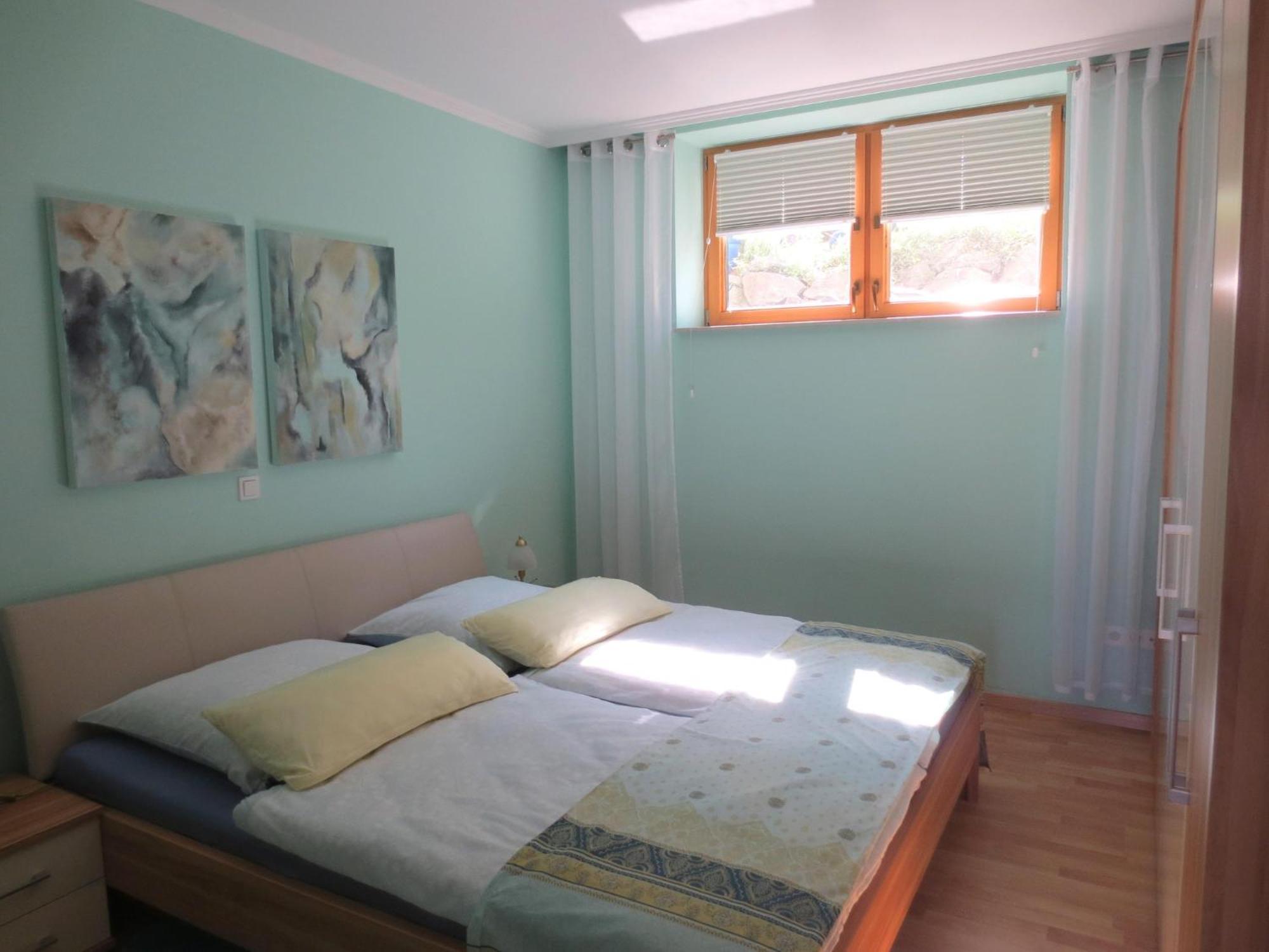 Holiday Flat With Idyllic Garden In Daun Ngoại thất bức ảnh
